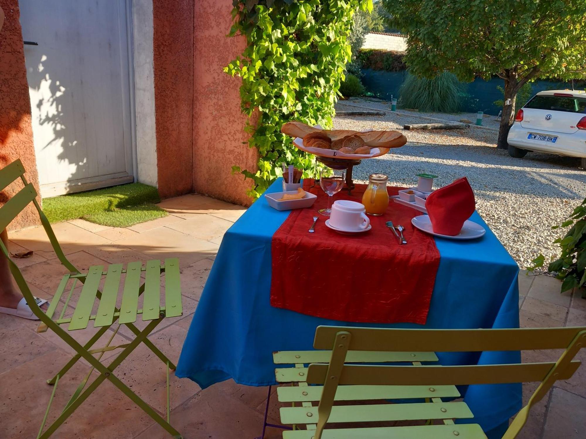Les Lezards 2 Au Soleil Draguignan Bed & Breakfast Exterior foto